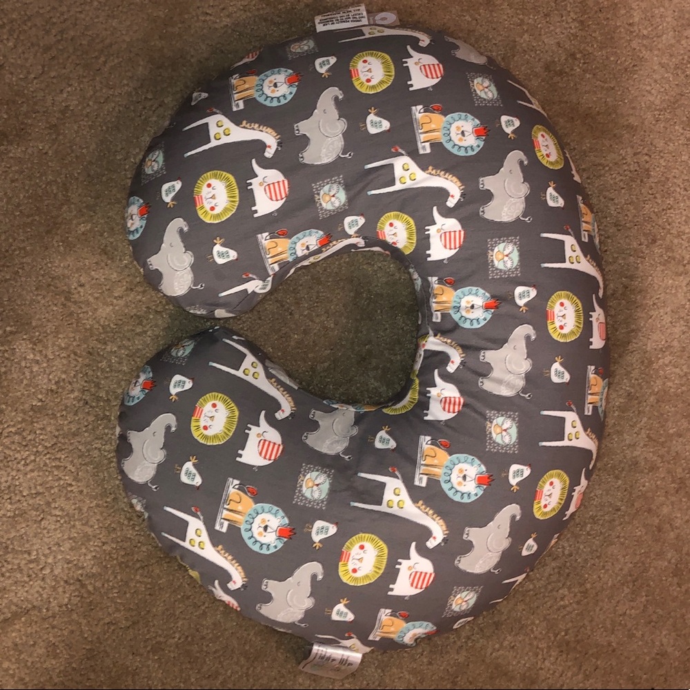 Brand new boppy pillow